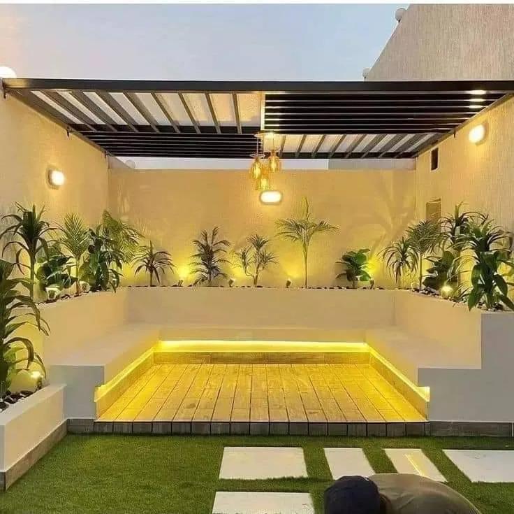 مظلات برجولات قماش ومعدن لجلسات الحوش في حي الجامعيين بالأحساء