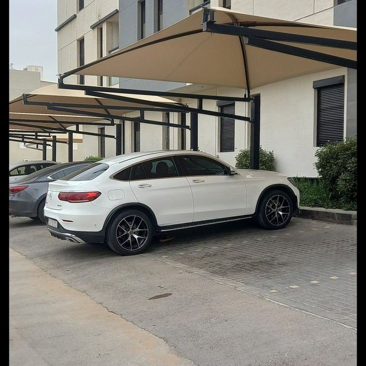 مظلات سيارات في الأحساء 