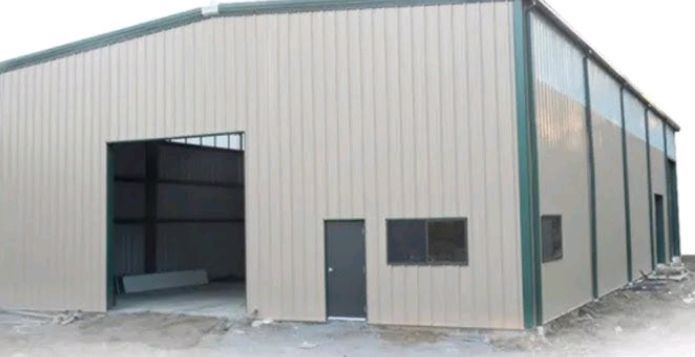 بناء مستودعات وهناجر حديد عملاقة للمصانع والورش في صناعية الأحساء