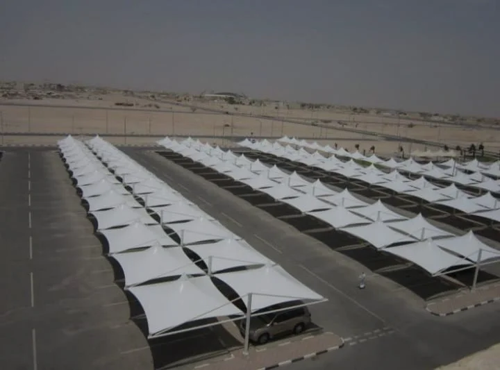 مظلات في الأحساء والشرقية